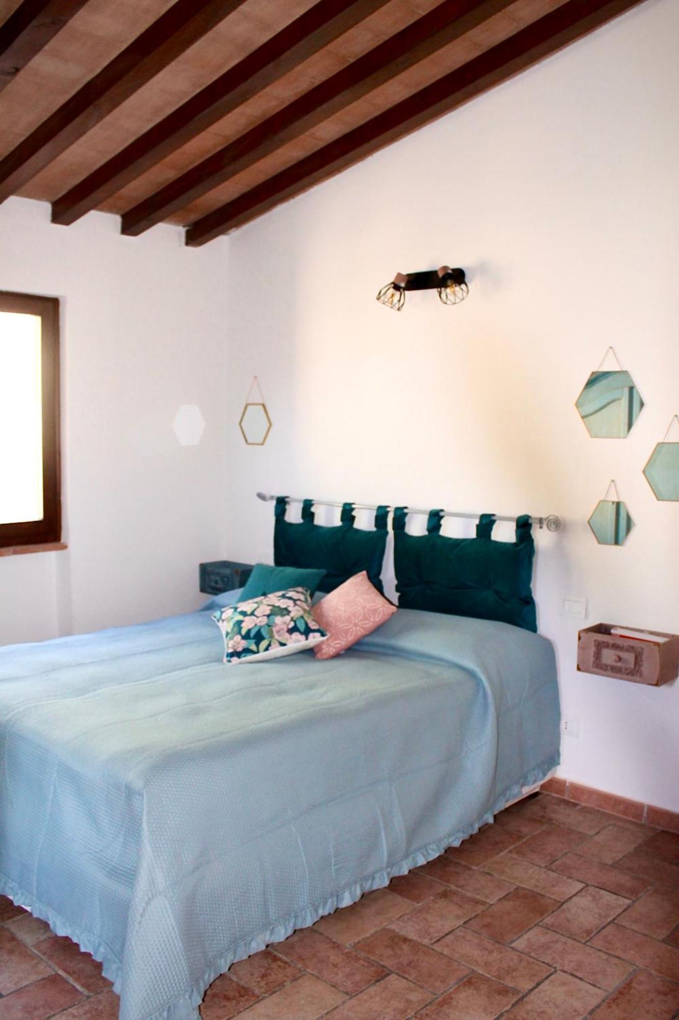 Agriturismo Suite Del Conte San Vincenzo Szoba fotó